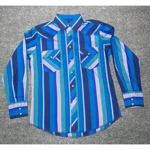 Wrangler Western Shirt Men’s-M
Stripes Blue/ Green /Gray
Snap Buttons